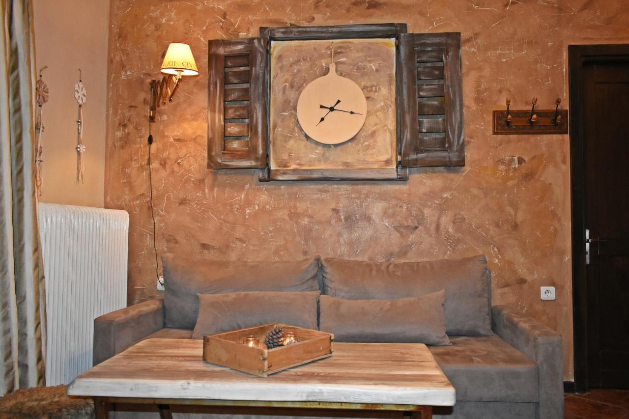 Agiaz' Acomodação com café da manhã Arachova Exterior foto