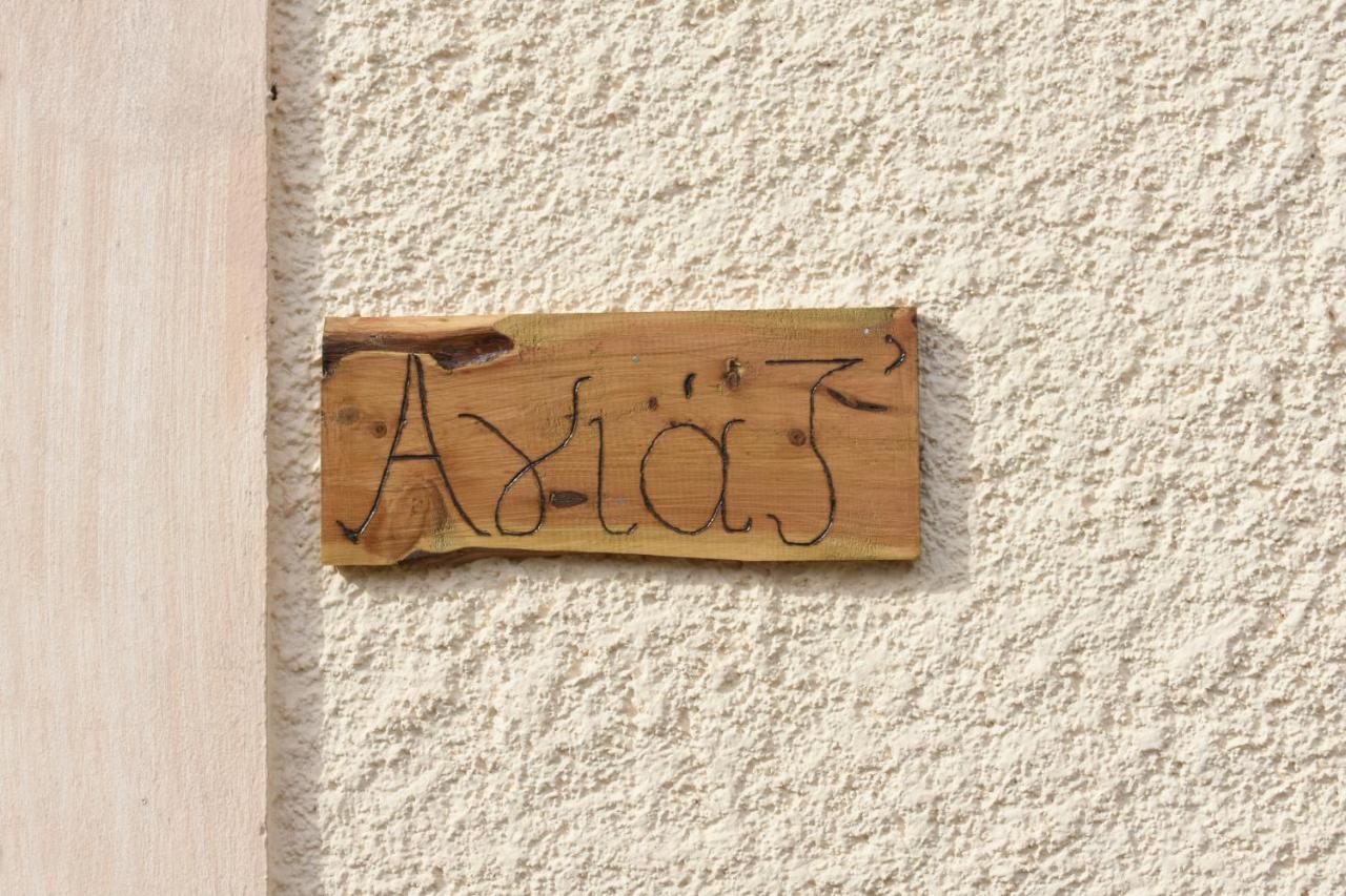 Agiaz' Acomodação com café da manhã Arachova Exterior foto